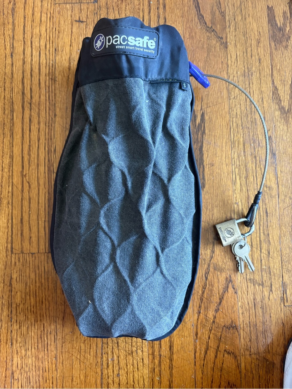 Pacsafe Gray Anti-Theft Travel Pouch with Cable Lock